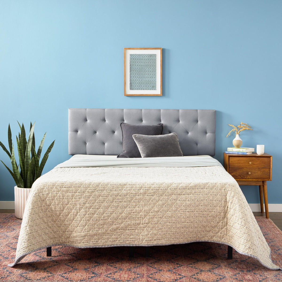 Stone Queen Size Upholstered Headboard Q461087