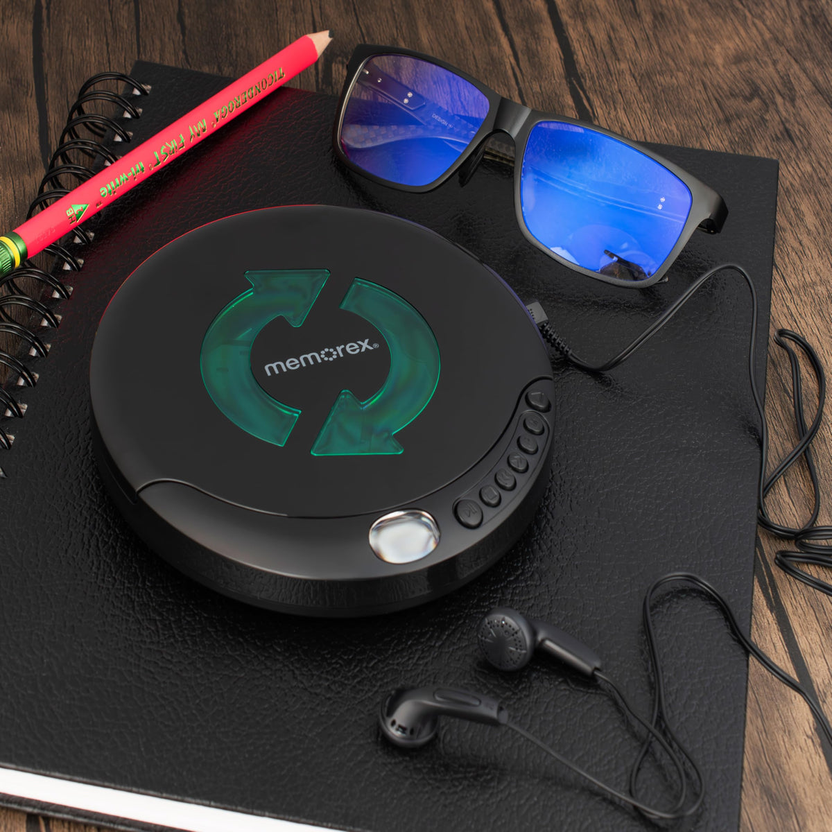 Portable CD Player with Anti-Shock Technology W302