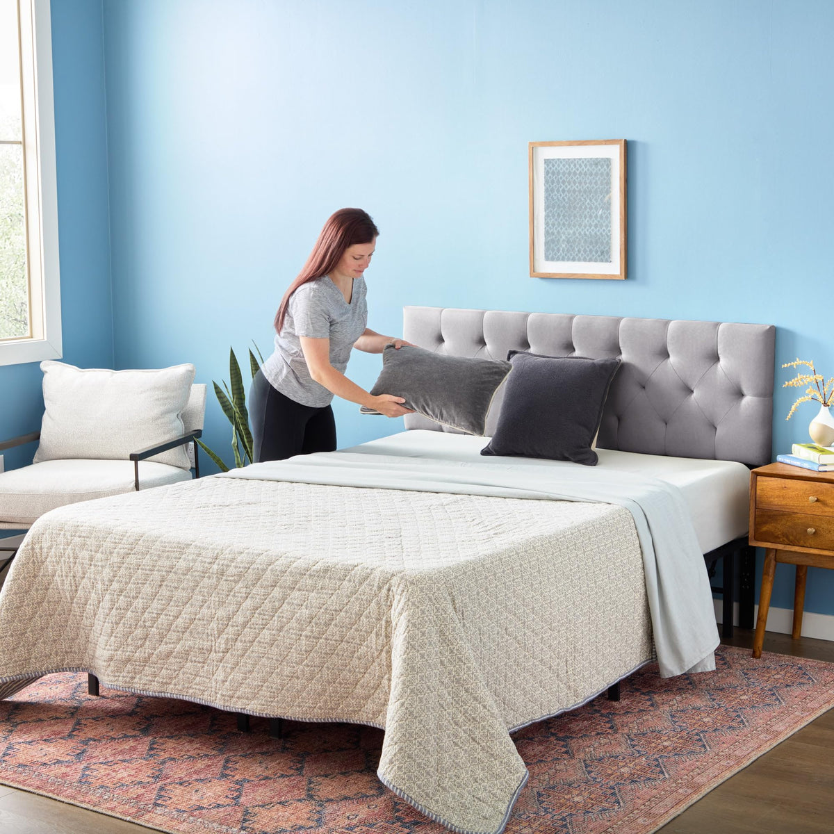 Stone Queen Size Upholstered Headboard Q461087